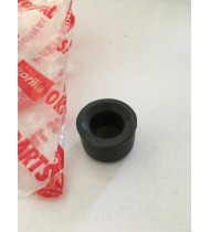 AP8101192 GOMMINO ATTACCO SERBATOIO ORIGINALE APRILIA TUAREG 125 