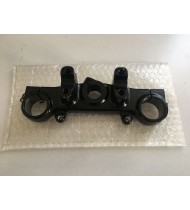 AP8103382 PIASTRA SUPERIORE FORCELLA NERA ORIGINALE APRILIA TUAREG ETX 125