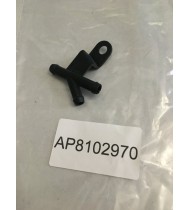AP8102970 RACCORDO A TRE VIE POMPA BENZINA APRILIA LEONARDO 125 150 