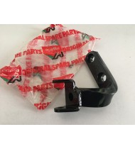 AP8132792 SUPPORTO PEDANA ANTERIORE SINISTRA SX APRILIA PEGASO 600 1990-1991