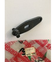 AP8132719 PIASTRINA RINVIO LEVA FRENO POST. ORIGINALE APRILIA RED ROSE 125