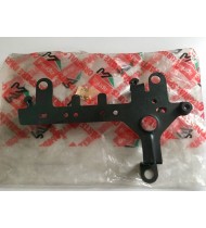 AP8232204 SUPPORTO REGOLATORE ZINCATO APRILIA RED ROSE 50 AP8232204 SUPPORTO REGOLATORE ZINCATO APRILIA RED ROSE 50