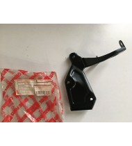 AP8135381 ATTACCO ANTERIORE SINISTRO MOTORE APRILIA RS 125 1992-1998 AP8135381 ATTACCO ANTERIORE SINISTRO MOTORE APRILIA RS 125 1992-1998