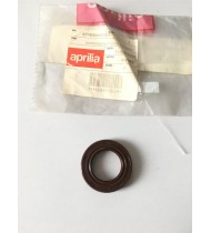 AP4EBN000228 PARAOLIO CARTER MOTORE 25x40x7 APRILIA SCARABEO LIGHT 125 200 2007-2011