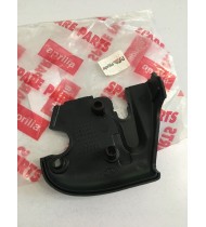 AP8214804 COPERCHIO DEVIOLUCI INFERIORE SX ORIGINALE APRILIA SCARABEO 125 150 200 250 
