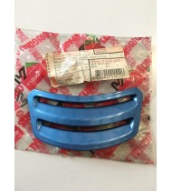 AP8231602 GRIGLIA SCUDO PLASTICA ANTERIORE AZZURRO APRILIA AMICO GL 50
