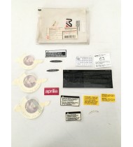 AP8237289 KIT ADESIVI DECALCO COMPLETO ORIGINALE APRILIA GULLIVER 50 AIR 1995-1998 AP8237289 KIT ADESIVI DECALCO COMPLETO ORIGINALE APRILIA GULLIVER 50 AIR 1995-1998