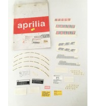 AP8247028 KIT ADESIVI DECALCO ORIGINALE APRILIA RALLY 50 LC 1996-1999 ARANCIONE AP8247028 KIT ADESIVI DECALCO ORIGINALE APRILIA RALLY 50 LC 1996-1999 ARANCIONE