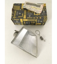 RENAULT 7701034272 FRECCIA INDICATORE ANT. DESTRO ORIGINALE RENAULT 21 1989-1994 RENAULT 7701034272 FRECCIA INDICATORE ANT. DESTRO ORIGINALE RENAULT 21 1989-1994