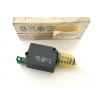 VOLKSWAGEN 7M0959775D MOTORE CHIUSURA CENTRALIZZATA ORIGINALE VW SHARAN SEAT ALHAMBRA VOLKSWAGEN 7M0959775D MOTORE CHIUSURA CENTRALIZZATA ORIGINALE VW SHARAN SEAT ALHAMBRA