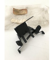 61310-197-890ZA STAFFA SUPPORTO FARO FANALE ORIGINALE HONDA PX 50 1983 61310-197-890ZA STAFFA SUPPORTO FARO FANALE ORIGINALE HONDA PX 50 1983