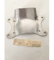 61102-MB6-000 SUPPORTO PARAFANGO ANTERIORE ORIGINALE HONDA VF 1000 F 1984-1985 61102-MB6-000 SUPPORTO PARAFANGO ANTERIORE ORIGINALE HONDA VF 1000 F 1984-1985