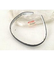 47261-15F00-YB7 STRISCIA PROTEZIONE LATERALE IN GOMMA SUZUKI BURGMAN AN 400 1999-2002 47261-15F00-YB7 STRISCIA PROTEZIONE LATERALE IN GOMMA SUZUKI BURGMAN AN 400 1999-2002
