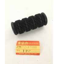 43612-47000 GOMMA PEDANA PASSEGGERO ORIGINALE SUZUKI GS 550 1977-1980 43612-47000 GOMMA PEDANA PASSEGGERO ORIGINALE SUZUKI GS 550 1977-1980