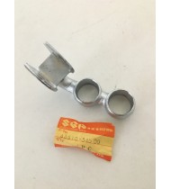 43510-34500 STAFFA SUPPORTO PEDANA ANT. DX ORIGINALE SUZUKI GS 550 1981-1982 43510-34500 STAFFA SUPPORTO PEDANA ANT. DX ORIGINALE SUZUKI GS 550 1981-1982