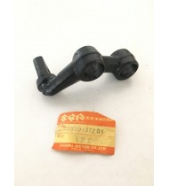 43520-37201 STAFFA SUPPORTO PEDANA ANT. SX ORIGINALE SUZUKI DR 400 S 1980-1981 43520-37201 STAFFA SUPPORTO PEDANA ANT. SX ORIGINALE SUZUKI DR 400 S 1980-1981