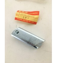 43530-49300 STAFFA POGGIAPIEDI ANT. DX ORIGINALE SUZUKI GSX 750 1000 1982-1983 43530-49300 STAFFA POGGIAPIEDI ANT. DX ORIGINALE SUZUKI GSX 750 1000 1982-1983