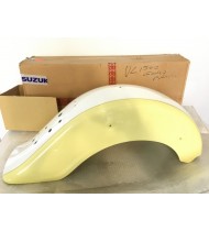 63110-10F20-K7E PARAFANGO POSTERIORE GIALLO/BIANCO ORIGINALE SUZUKI VL 1500 INTRUDER 1998-2012