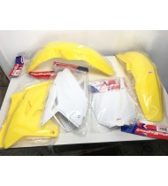 POLISPORT KIT PLASTICHE SUZUKI RMZ 250 2007-2009 COLORE GIALLO / BIANCO POLISPORT KIT PLASTICHE SUZUKI RMZ 250 2007-2009 COLORE GIALLO / BIANCO